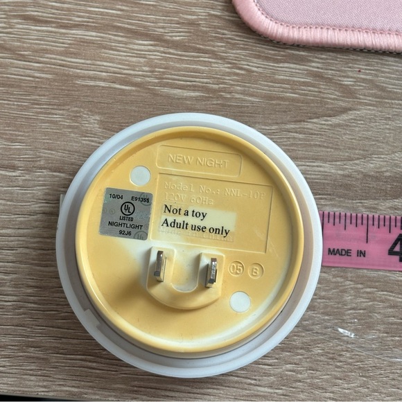 Vintage Disney Princesses Night Light Round Cinderella Snow White Belle Aurora - Picture 5 of 5